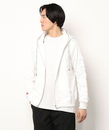RM/サガラ刺繍 ジップアップ パーカー