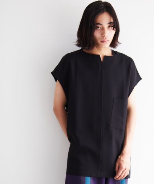 TAUPE(トープ)の「TAUPE/トープ/リラクションフレンチスリーブTEE(Tシャツ/カットソー・メンズ・ブラック/ベージュ・2/3)」の15枚目の写真