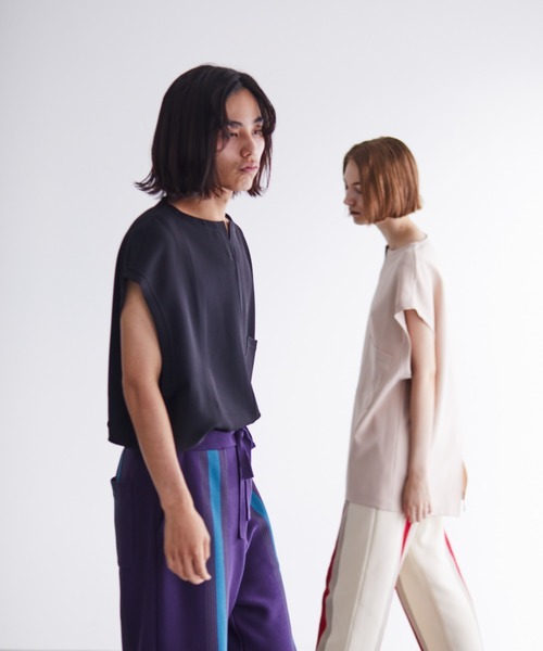 TAUPE(トープ)の「TAUPE/トープ/リラクションフレンチスリーブTEE(Tシャツ/カットソー・メンズ・ブラック/ベージュ・2/3)」の17枚目の写真