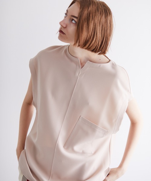 TAUPE(トープ)の「TAUPE/トープ/リラクションフレンチスリーブTEE(Tシャツ/カットソー・メンズ・ブラック/ベージュ・2/3)」の4枚目の写真