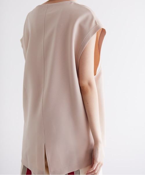 TAUPE(トープ)の「TAUPE/トープ/リラクションフレンチスリーブTEE(Tシャツ/カットソー・メンズ・ブラック/ベージュ・2/3)」の5枚目の写真
