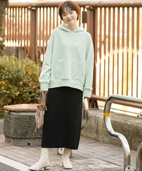 AMERICAN HOLIC(アメリカンホリック)の「ラグランフード裏毛プルオーバー(スウェット・レディース・グレー系その他/ミント/ホワイト系その他/オフホワイト・L/M)」の4枚目の写真