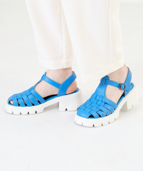 ORiental TRaffic(オリエンタルトラフィック)の「厚底グルカシューズ/21111(サンダル・レディース・ブラック/ブロンズ/ブルー・S/M/L/LL)」の5枚目の写真