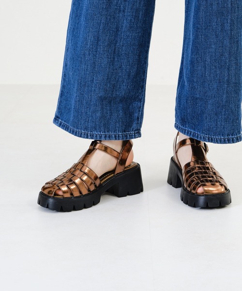 ORiental TRaffic(オリエンタルトラフィック)の「厚底グルカシューズ/21111(サンダル・レディース・ブラック/ブロンズ/ブルー・S/M/L/LL)」の7枚目の写真