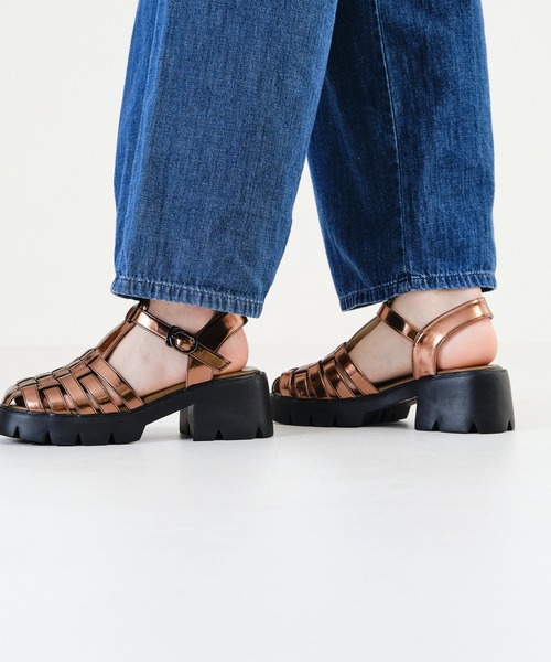 ORiental TRaffic(オリエンタルトラフィック)の「厚底グルカシューズ/21111(サンダル・レディース・ブラック/ブロンズ/ブルー・S/M/L/LL)」の9枚目の写真