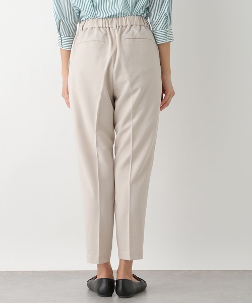 LEPSIM（レプシィム）の「美脚テーパードパンツ2　929469（スラックス・レディース・ブラック/ベージュ・SMALL/MEDIUM/LARGE/X-SMALL）」の7枚目の写真