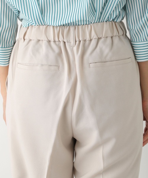 LEPSIM（レプシィム）の「美脚テーパードパンツ2　929469（スラックス・レディース・ブラック/ベージュ・SMALL/MEDIUM/LARGE/X-SMALL）」の11枚目の写真