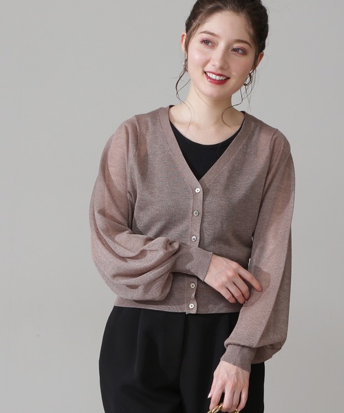 N.（N. Natural Beauty Basic）（エヌエヌナチュラルビューティーベーシック）の「◆レヴィータＶカーディガン（カーディガン/ボレロ・レディース・アイボリー/ブラック/モカ/パープル/ピンク/グリーン/クリーム・MEDIUM）」の4枚目の写真