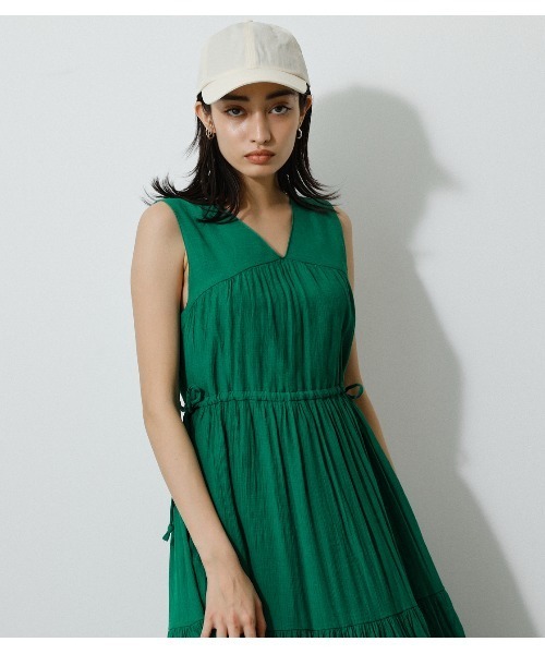 AZUL by moussy(アズールバイマウジー)の「WAIST SHAPE 2WAY ONEPIECE/ウエストシェイプ2WAYワンピース(ワンピース・レディース・グリーン/ライトグレー/ブラック・MEDIUM/SMALL)」の3枚目の写真