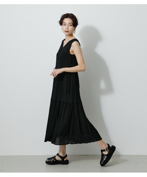 AZUL by moussy(アズールバイマウジー)の「WAIST SHAPE 2WAY ONEPIECE/ウエストシェイプ2WAYワンピース(ワンピース・レディース・グリーン/ライトグレー/ブラック・MEDIUM/SMALL)」の6枚目の写真