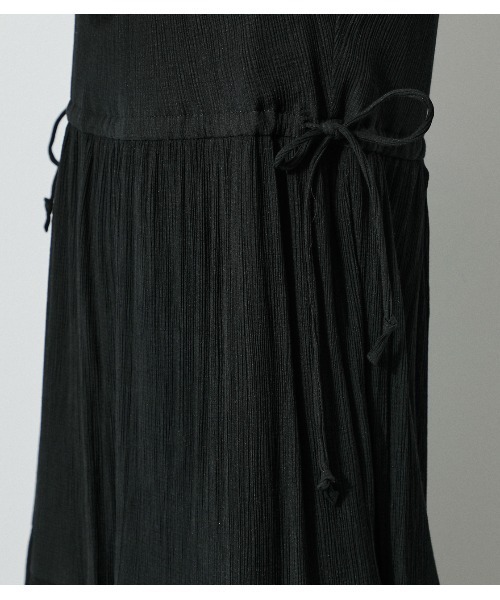 AZUL by moussy(アズールバイマウジー)の「WAIST SHAPE 2WAY ONEPIECE/ウエストシェイプ2WAYワンピース(ワンピース・レディース・グリーン/ライトグレー/ブラック・MEDIUM/SMALL)」の12枚目の写真