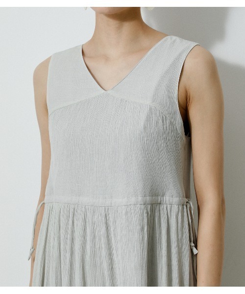 AZUL by moussy(アズールバイマウジー)の「WAIST SHAPE 2WAY ONEPIECE/ウエストシェイプ2WAYワンピース(ワンピース・レディース・グリーン/ライトグレー/ブラック・MEDIUM/SMALL)」の21枚目の写真