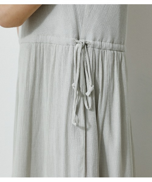 AZUL by moussy(アズールバイマウジー)の「WAIST SHAPE 2WAY ONEPIECE/ウエストシェイプ2WAYワンピース(ワンピース・レディース・グリーン/ライトグレー/ブラック・MEDIUM/SMALL)」の22枚目の写真