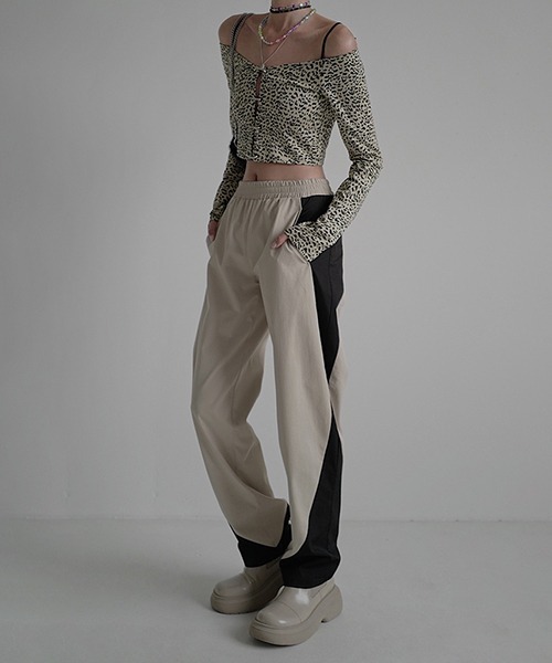 chuclla(チュクラ)の「【chuclla】【2022/SS】Side curve line panel loose pants chw22s083(その他パンツ・レディース・アイボリー・S/M/L)」の11枚目の写真