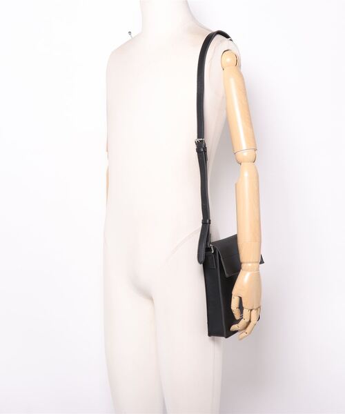 BACK NUMBER(バックナンバー)の「【BACK NUMBER】ストラップ付フラップバッグ(ショルダーバッグ・メンズ・ブラック/グレー・ONE SIZE)」の5枚目の写真