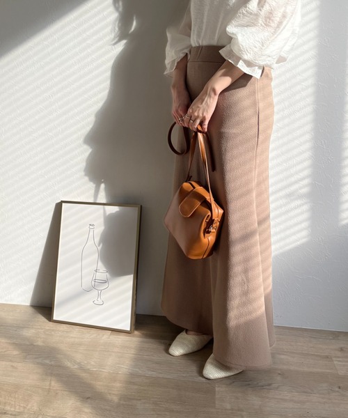 ISOOK（アイスー）の「Emboss mermaid skirt / エンボスマーメイドスカート（スカート・レディース・ブラック/ベージュ/ブラウン・FREE）」の19枚目の写真