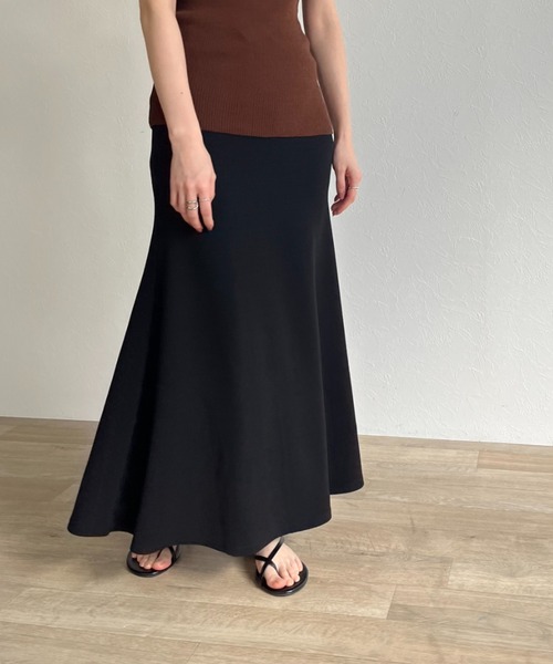 ISOOK（アイスー）の「Emboss mermaid skirt / エンボスマーメイドスカート（スカート・レディース・ブラック/ベージュ/ブラウン・FREE）」の20枚目の写真