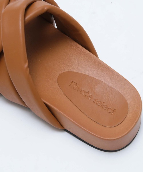 titivate（ティティベイト）の「フェイクレザーパデットサンダル（サンダル・レディース・ブラック/オフホワイト/キャメル・L/S/LL/M）」の9枚目の写真