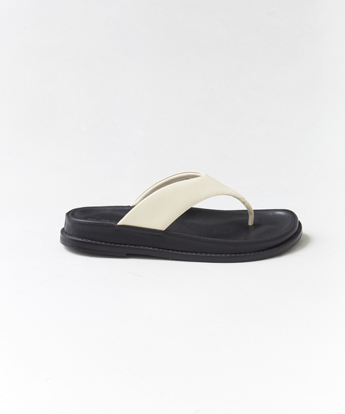 MOHI（モヒ）の「【MOHI/モヒ 】トングサンダル（サンダル・レディース・ホワイト/ブラック・37/39/38）」の9枚目の写真