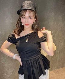 ギャザーアシメペプラムトップス