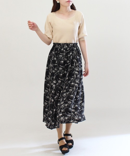 TRUDEA(トルディア)の「バンテージニット(ニット/セーター・レディース・ネイビー/ラベンダー/ベージュ/ブラック・MEDIUM/LARGE)」の19枚目の写真