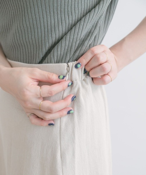 ITEMS URBANRESEARCH（アイテムズ アーバンリサーチ）の「コットンリネンフレアスカート（スカート・レディース・ベージュ/ネイビー/モカ・FREE）」の8枚目の写真