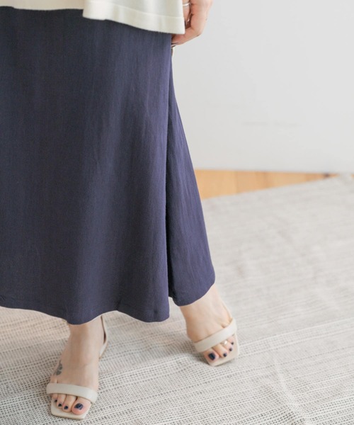 ITEMS URBANRESEARCH（アイテムズ アーバンリサーチ）の「コットンリネンフレアスカート（スカート・レディース・ベージュ/ネイビー/モカ・FREE）」の19枚目の写真