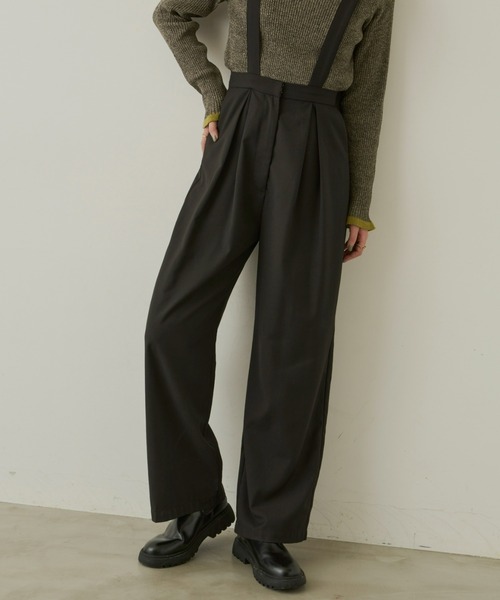 Aunt Marie's(アントマリーズ)の「タックワイドパンツ / サスペンダー(その他パンツ・レディース・ブラック/グレー・FREE)」の2枚目の写真