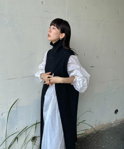 y/m by RIKA(イムバイリカ)の「リブハイネックラップニットロングトップス(ニット/セーター・レディース・ブラック・FREE)」の3枚目の写真