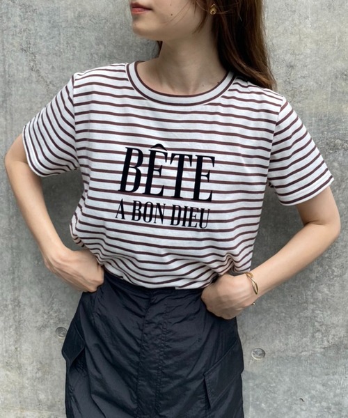 one after another NICE CLAUP(ワンアフターアナザーナイスクラップ)の「フロッキーロゴプリントTee(Tシャツ/カットソー・レディース・ブラウン/オフホワイト/アイボリー/ホワイト系その他・FREE)」の11枚目の写真