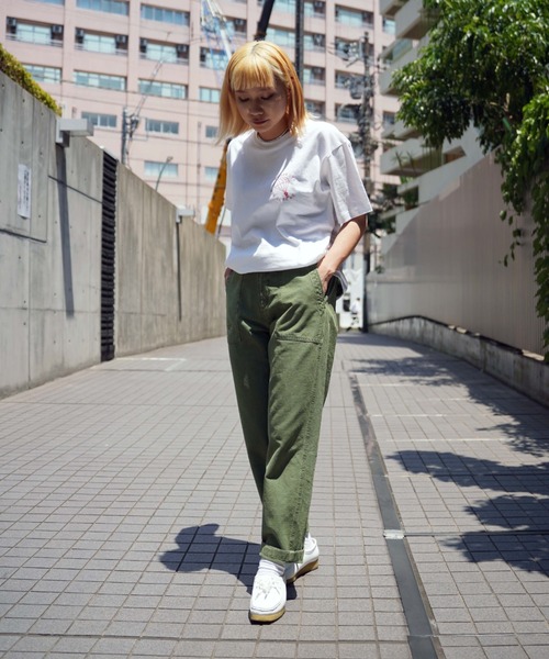 AVIREX（アヴィレックス）の「【直営店限定】PARACHUTE CAT T-SHIRT/ パラシュートキャット ティーシャツ（Tシャツ/カットソー・レディース・ホワイト/ライトブルー・FREE）」の16枚目の写真