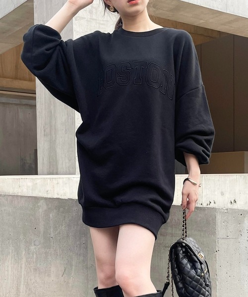 Chico（チコ）の「【2022AW】胸刺繍ルーズスウェット（スウェット・レディース・アイボリー/ブラック/グレー・FREE）」の3枚目の写真