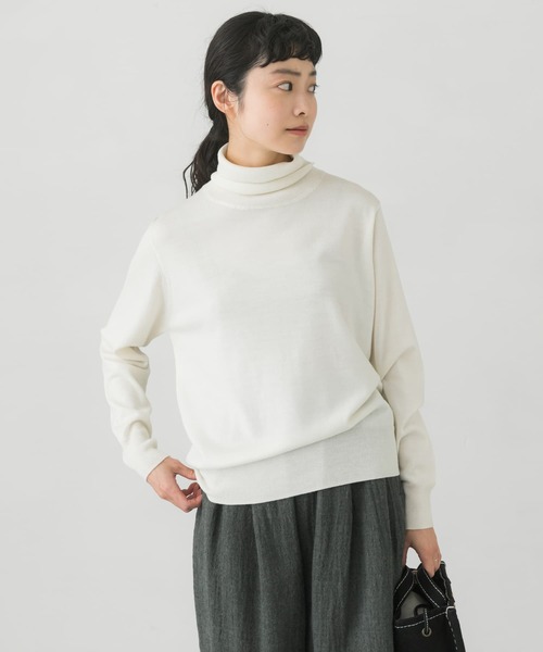 かぐれ（カグレ）の「ウールシルクタートルネックニット（ニット