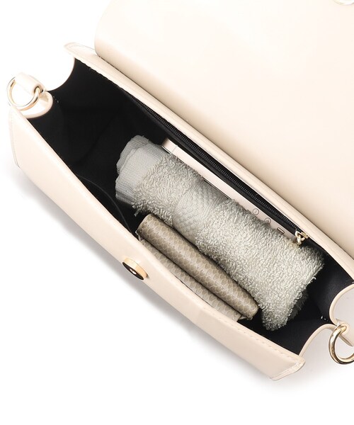 THE SHOP TK (ザ ショップ ティーケー )の「◆2WAYスムースハンドバッグ(ハンドバッグ・レディース・ブラック/ボルドー/ライトベージュ・00)」の19枚目の写真