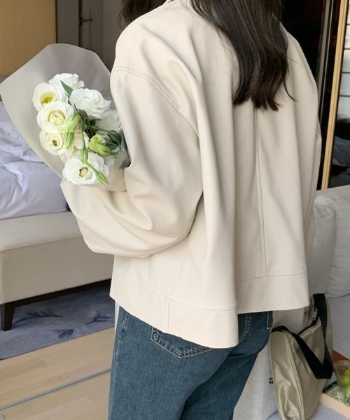 945 美品 BALMAIN フード付き レザージャケット 赤茶色 9号 945 美品 BALMAIN フード付き レザージャケット 赤茶色 9号