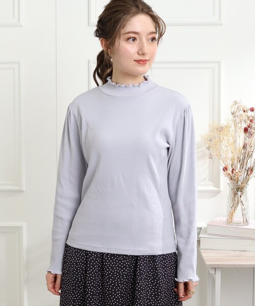 couture brooch(クチュールブローチ)の「◆メローリブ袖ギャザーカットソー(Tシャツ/カットソー・レディース・ブラック系2/ブラック/ライトパープル/オフホワイト・38/42/40)」の8枚目の写真