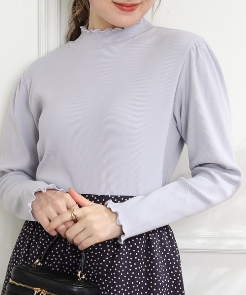 couture brooch(クチュールブローチ)の「◆メローリブ袖ギャザーカットソー(Tシャツ/カットソー・レディース・ブラック系2/ブラック/ライトパープル/オフホワイト・38/42/40)」の4枚目の写真