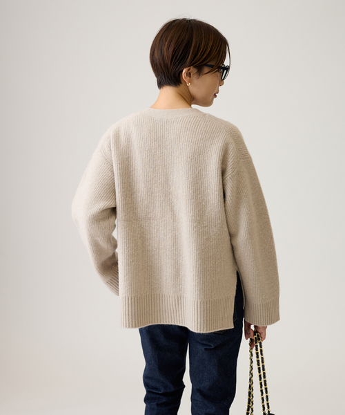 journal standard L'essage(ジャーナルスタンダードレサージュ)の「パールボタンカーディガン(カーディガン/ボレロ・レディース・ベージュ/チャコールグレー・FREE)」の17枚目の写真