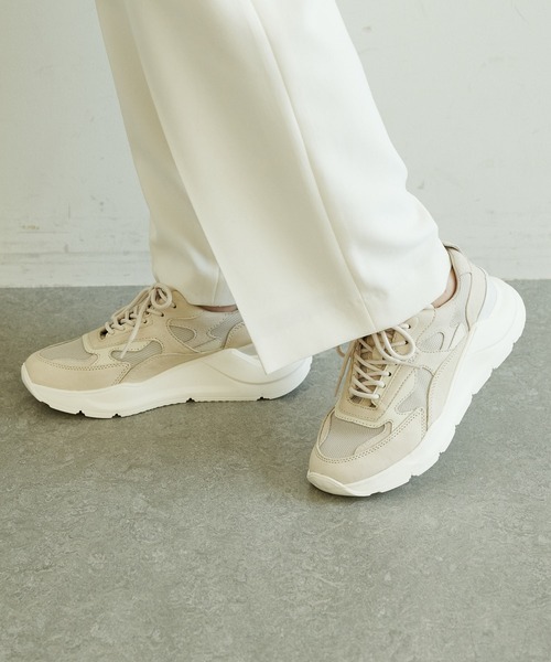 D.A.T.E.（デイト）の「【D.A.T.E.】別注ダットスニーカー（スニーカー・レディース・ベージュ・36/37/38/39/40/41/42/43）」の3枚目の写真