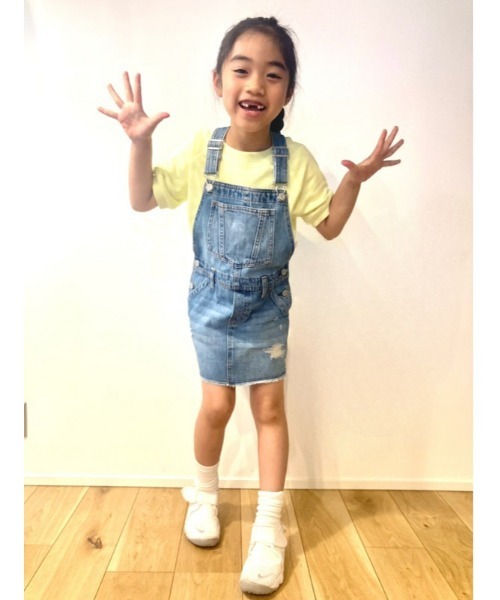 GAP(ギャップ)の「ウォッシュウェル デニムスカートオーバーオール (キッズ)(ジャンパースカート・キッズ・インディゴブルー・110cm/150cm/160cm/120cm/130cm/140cm)」の7枚目の写真