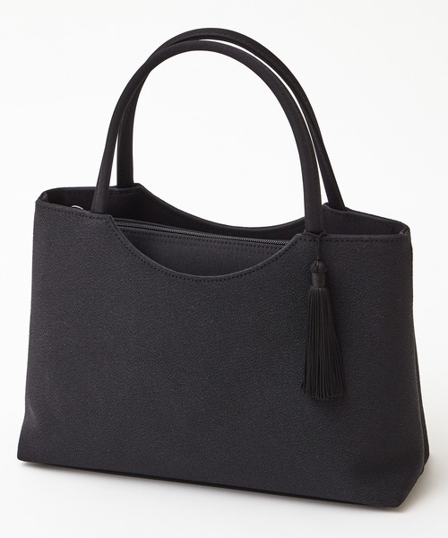 AIMER（エメ）の「【喪服用】アオリ手提げブラックフォーマルバッグ2点セット(バッグ・袱紗)（ハンドバッグ・レディース・ブラック・FREE）」の2枚目の写真