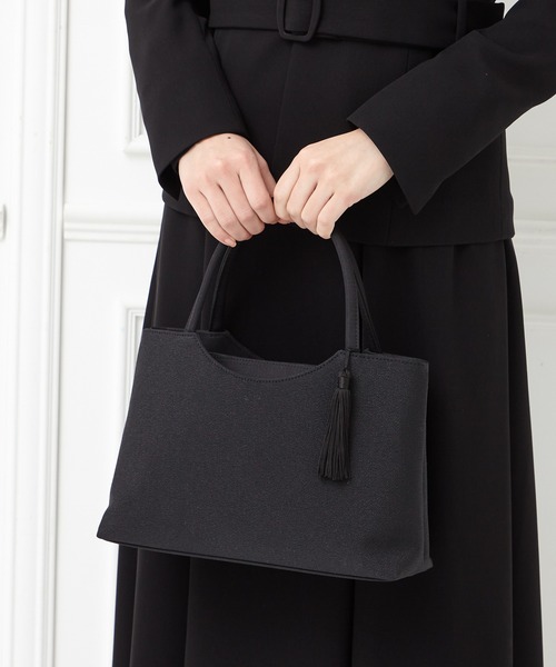 AIMER（エメ）の「【喪服用】アオリ手提げブラックフォーマルバッグ2点セット(バッグ・袱紗)（ハンドバッグ・レディース・ブラック・FREE）」の13枚目の写真