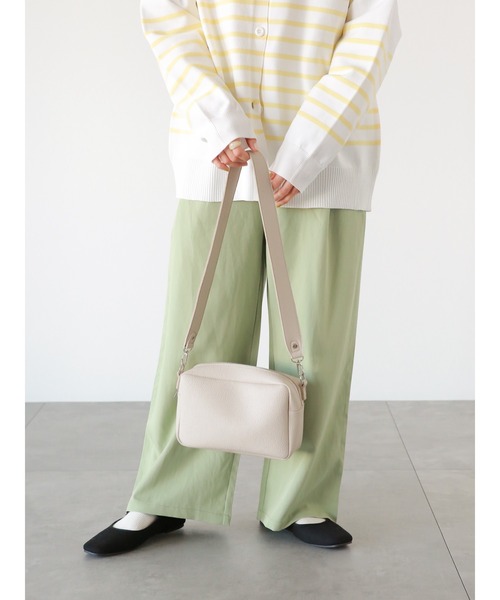 ehka sopo（エヘカソポ）の「ワイドベルトショルダーバッグ（ハンドバッグ・レディース・オフホワイト/ベージュ/ブラウン・ﾌﾘ-）」の12枚目の写真