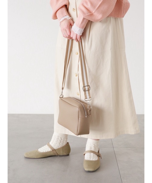 ehka sopo（エヘカソポ）の「ワイドベルトショルダーバッグ（ハンドバッグ・レディース・オフホワイト/ベージュ/ブラウン・ﾌﾘ-）」の17枚目の写真