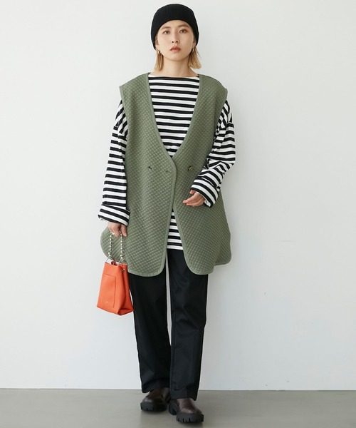 Chaco closet（チャコ クローゼット）の「キルティングジャガード ダブルボタン ミドル丈ジレ（ベスト・レディース・モカ/カーキ/アイボリー/ブラック・FREE）」の22枚目の写真