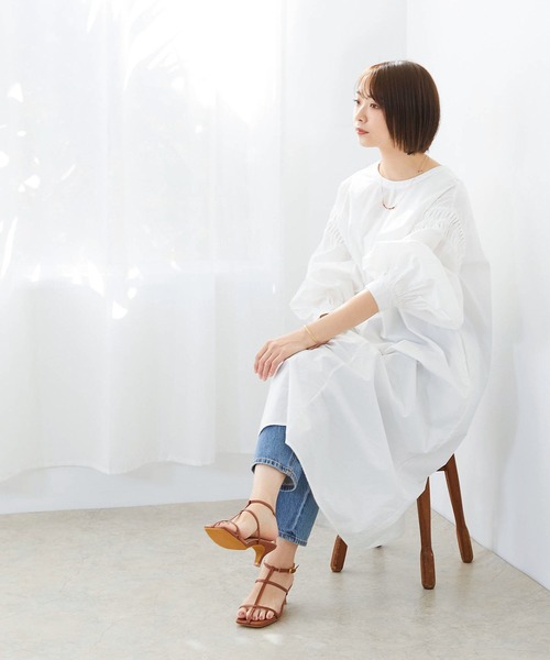 menue（メヌエ）の「スクエアトゥ華奢ストラップサンダル（サンダル・レディース・グレイッシュベージュ/キャメル/アイボリー/ブラック・3L/L/M/XS/LL/S）」の16枚目の写真