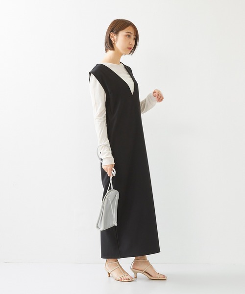 menue（メヌエ）の「スクエアトゥ華奢ストラップサンダル（サンダル・レディース・グレイッシュベージュ/キャメル/アイボリー/ブラック・3L/L/M/XS/LL/S）」の21枚目の写真