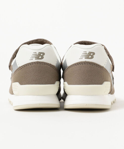 B:MING by BEAMS（ビーミングバイビームス）の「NEW BALANCE / YV996 XA3（17～23cm）（スニーカー・キッズ・ブラウン・17/18/19/20/21/22/23）」の4枚目の写真