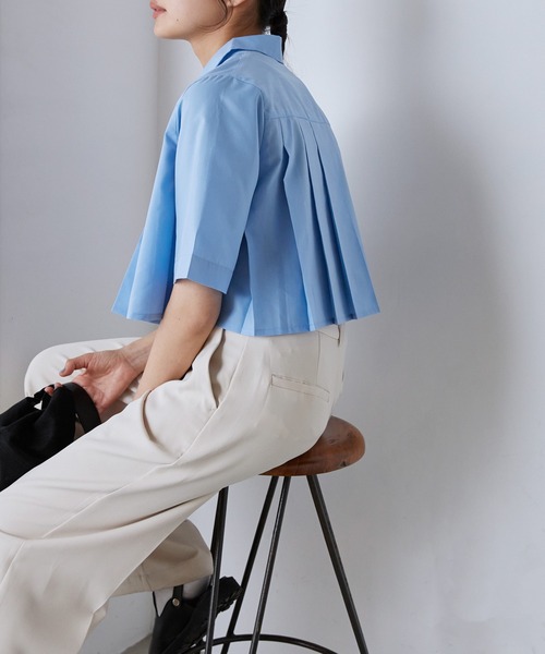 forksy.(フォルクシー)の「【forksy.】ブロードプリーツクロップド丈半袖シャツ(シャツ/ブラウス・レディース・ホワイト/ブルー/ブラック/グレー・FREE)」の5枚目の写真