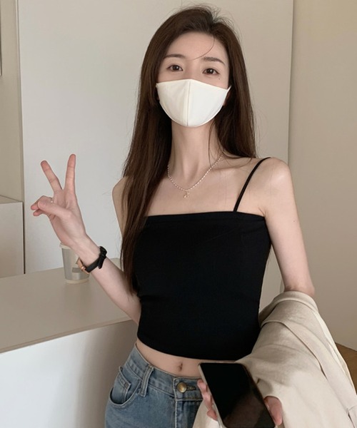 ALTROSE(アルトローズ)の「【カップ付き】スクエアネック クロップド丈 キャミソール ブラトップ リブ(キャミソール・レディース・ブラック/ブラック×ホワイト/ホワイト・FREE)」の15枚目の写真